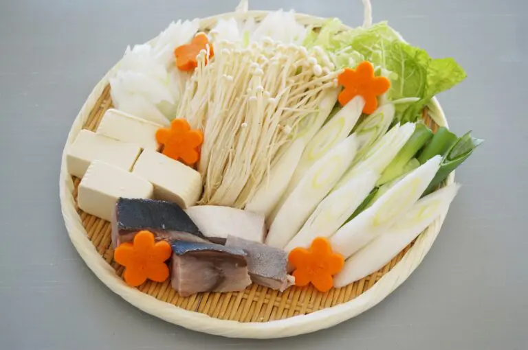 しゃぶしゃぶに入れたい具材はこれ！おいしく食べる調理法も紹介