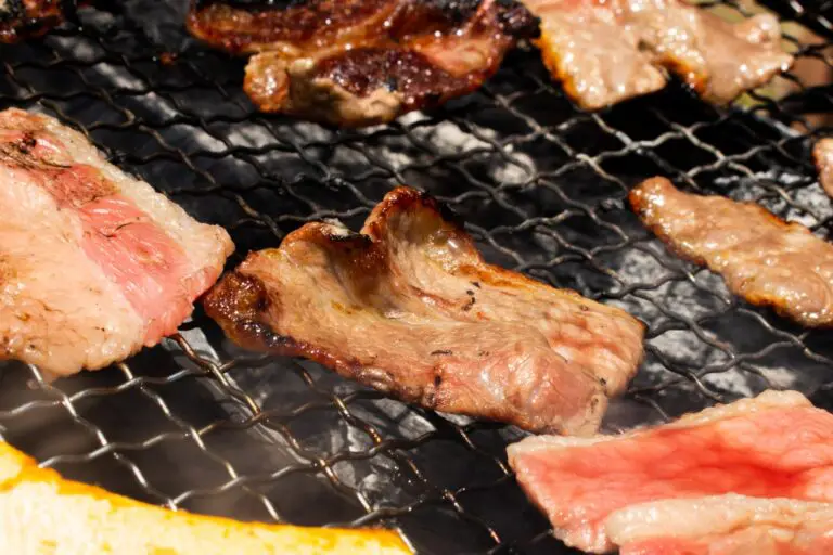 ラム肉は生焼けでも食べられる?注意点を解説